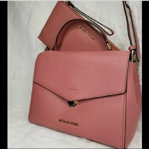 Michael Kors Bristol bag/oversized wallet/wristlet - Picture 2 of 8